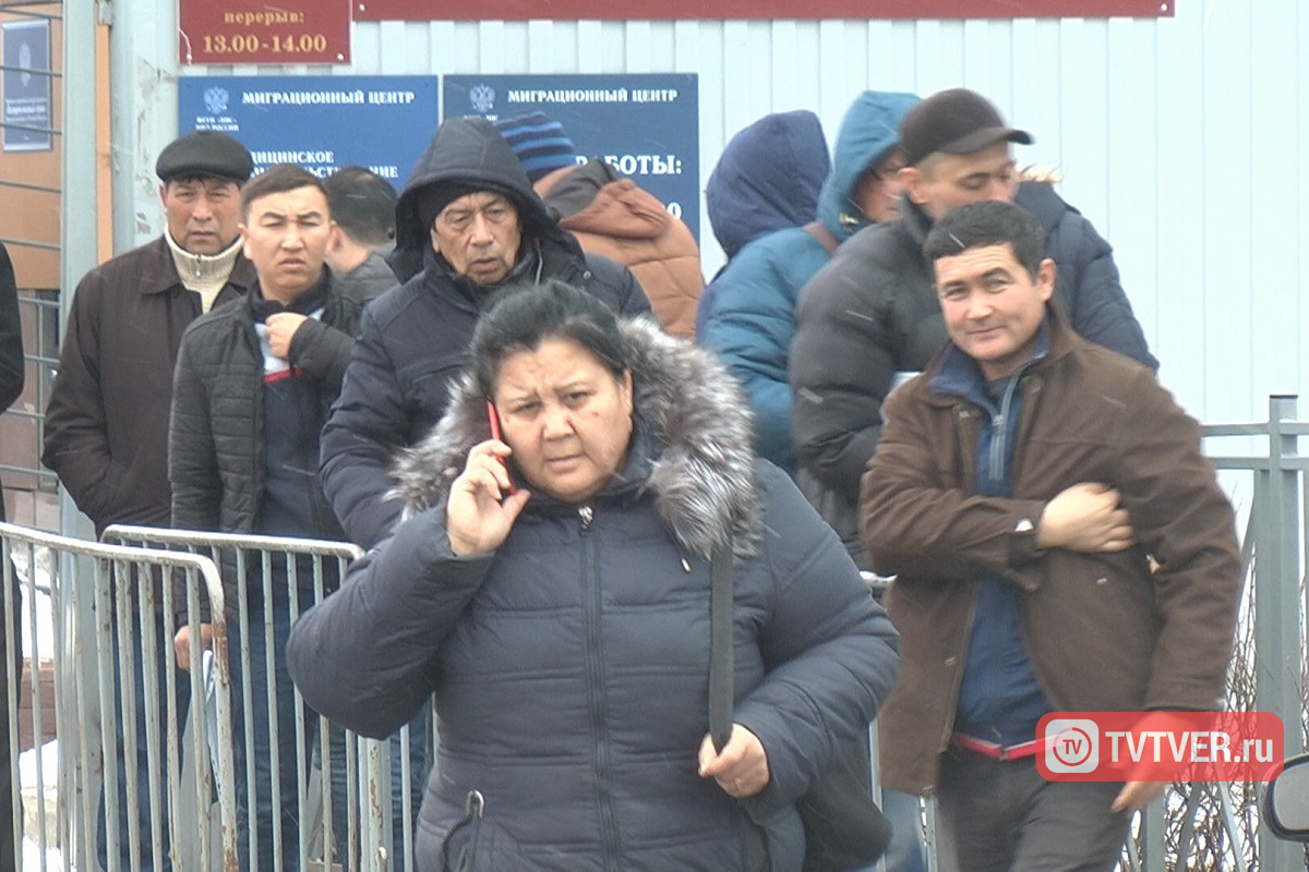 В Тверском управлении СКР разъяснили, что грозит незаконным мигрантам и их пособникам